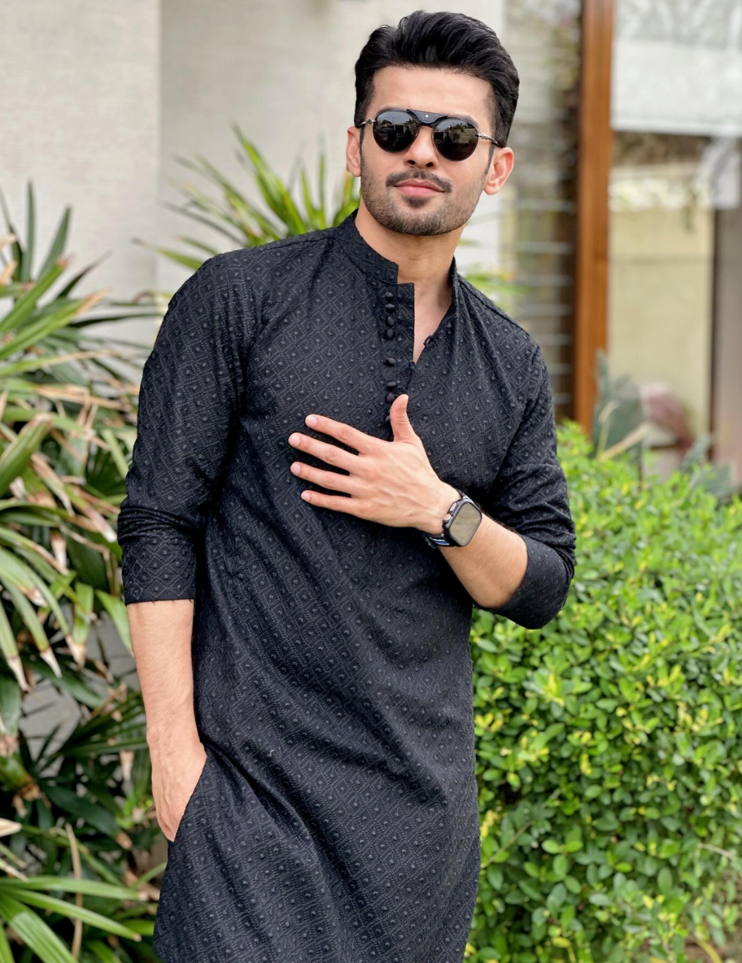 Black chicken Kari kurta