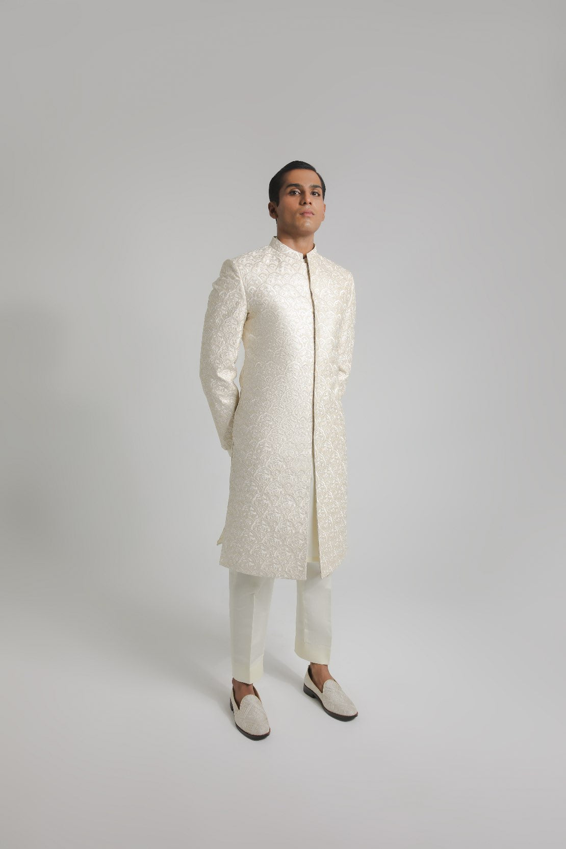 Pearl Majesty Sherwani